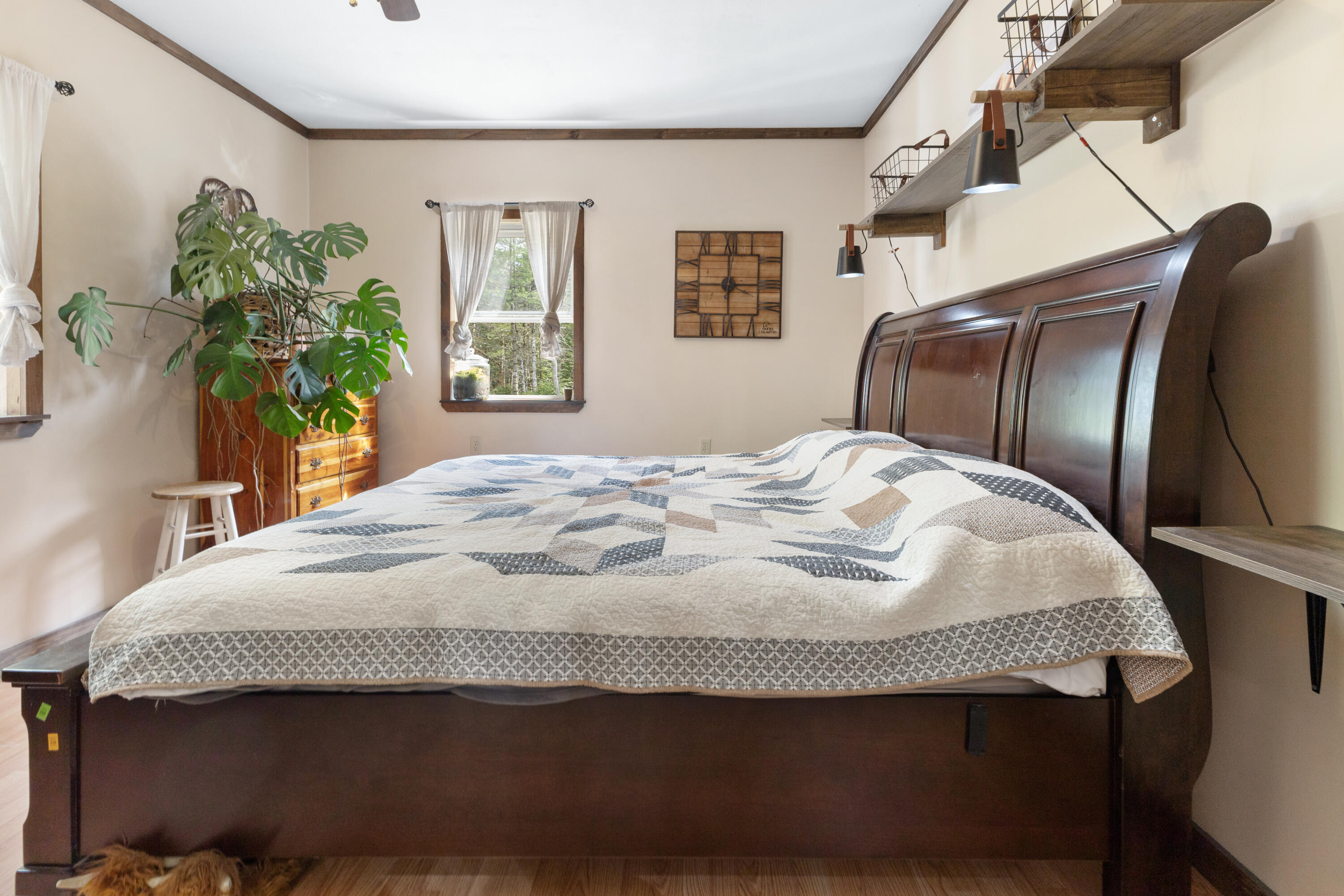 18 Deer Ridge Lane Surry ME 04684