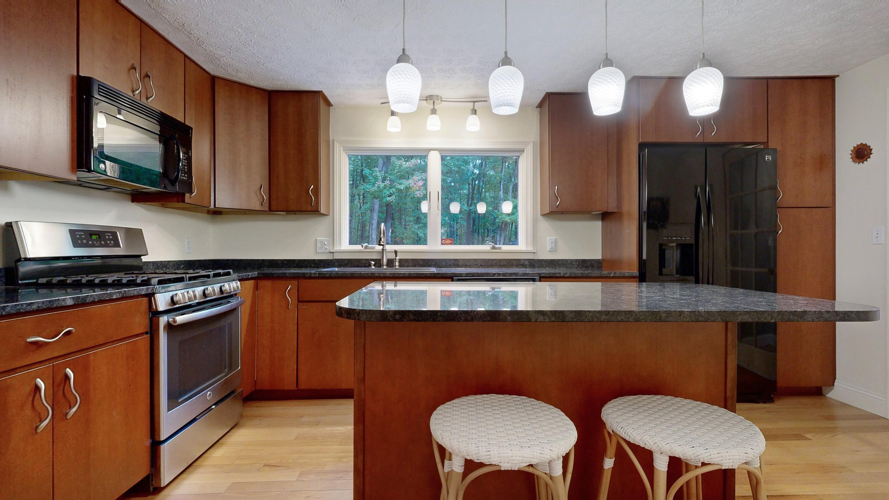 107 Ledgewood Drive Falmouth ME 04105