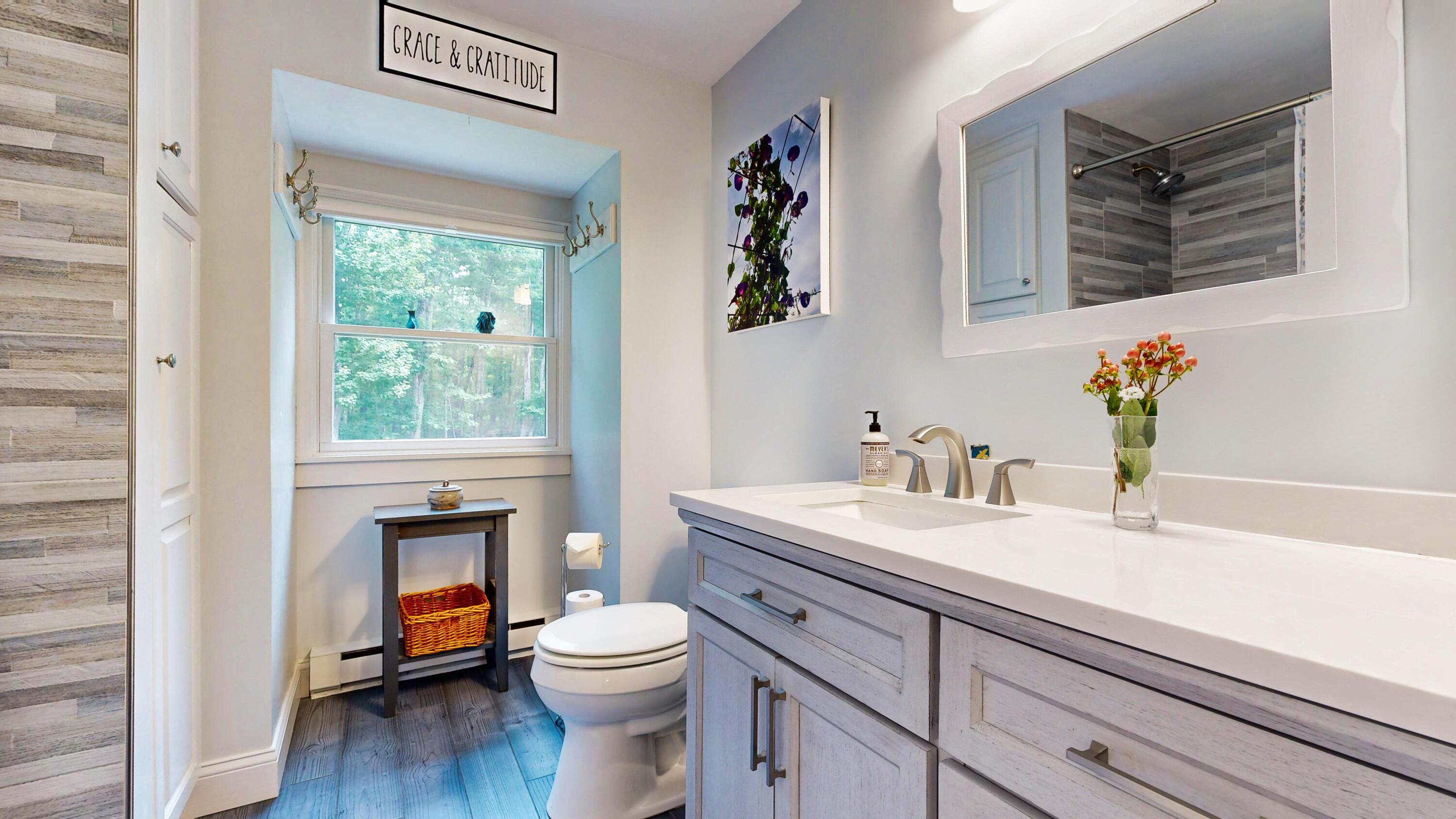 107 Ledgewood Drive Falmouth ME 04105