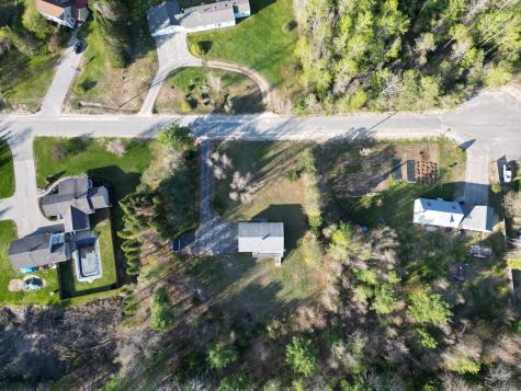 35 Timber Lane Mechanic Falls ME 04256