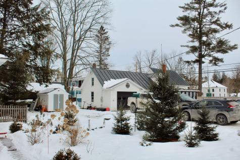 154 Greenwood Avenue Farmington ME 04938