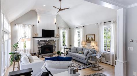 18 Ledgewater Drive Kennebunk ME 04043