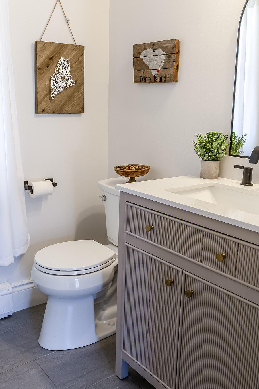 18 Ledgewater Drive Kennebunk ME 04043