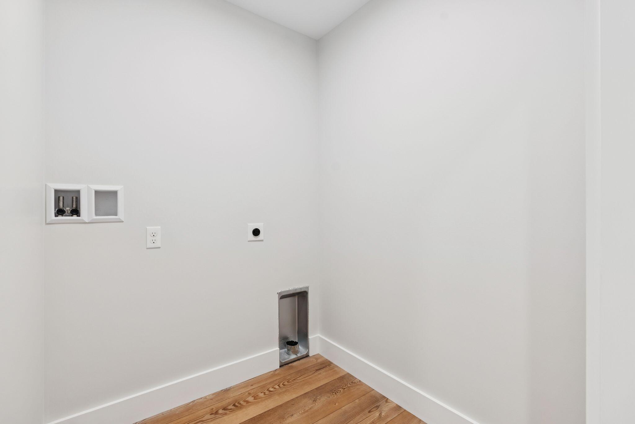 245 Foye Road Wiscasset ME 04578