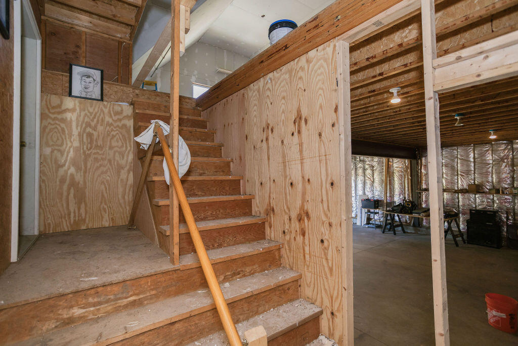 17 Treetop Lane Jay ME 04239