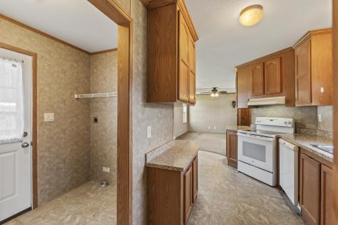 3 Oxbow Drive Lewiston ME 04240
