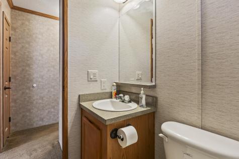 3 Oxbow Drive Lewiston ME 04240