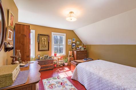 36 Hathorne Point Road Cushing ME 04563