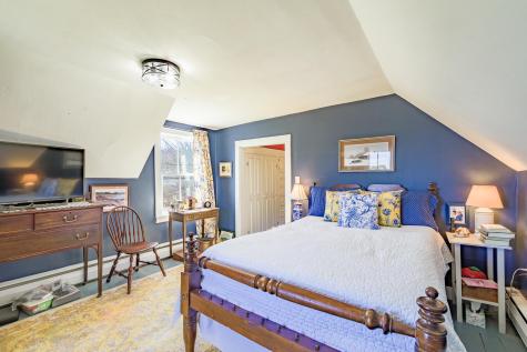 36 Hathorne Point Road Cushing ME 04563