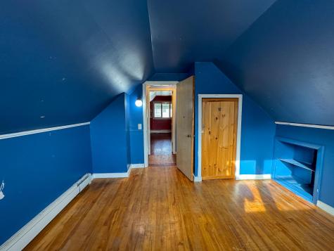 30 Park Street East Millinocket ME 04430