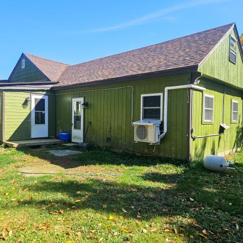 30 Park Street East Millinocket ME 04430