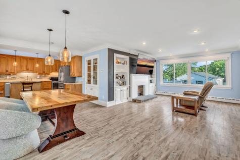 123 Mount Hope Avenue Bangor ME 04401