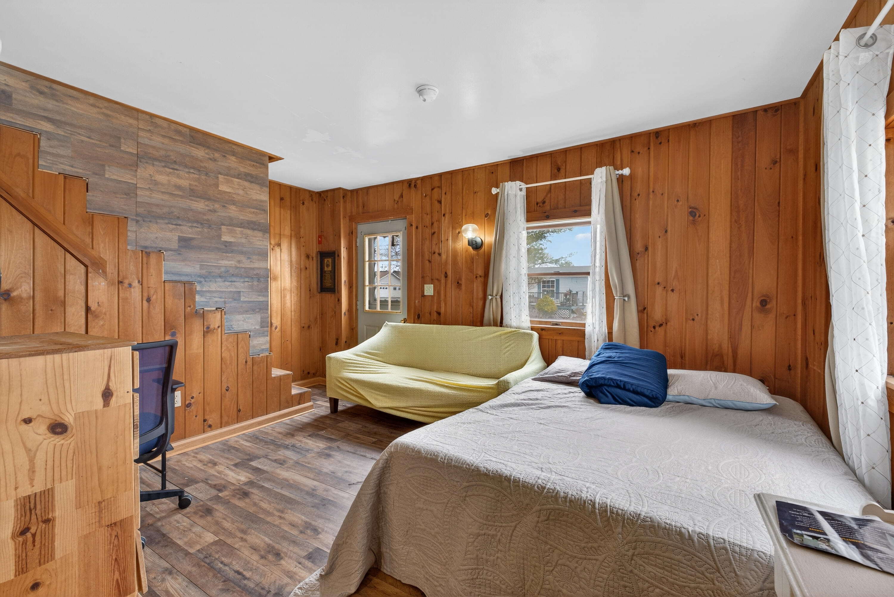 8 Autumn Street Rockland ME 04841