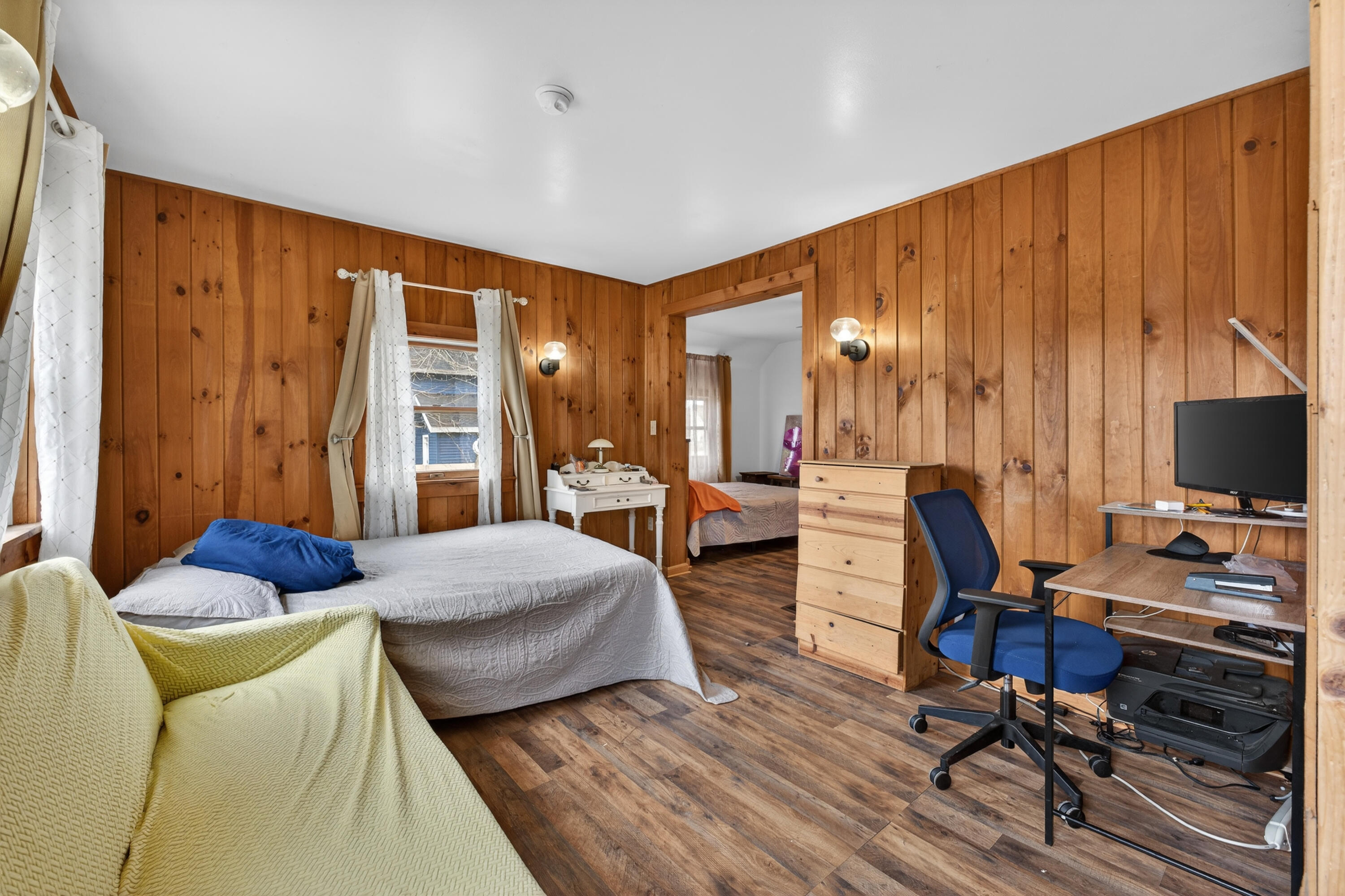 8 Autumn Street Rockland ME 04841