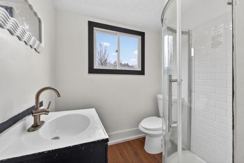 8 Autumn Street Rockland ME 04841