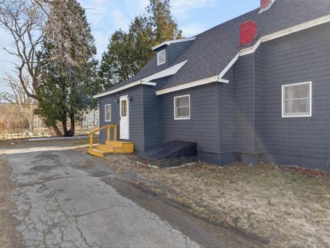 8 Autumn Street Rockland ME 04841