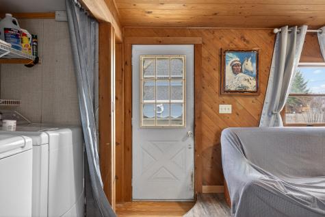 8 Autumn Street Rockland ME 04841