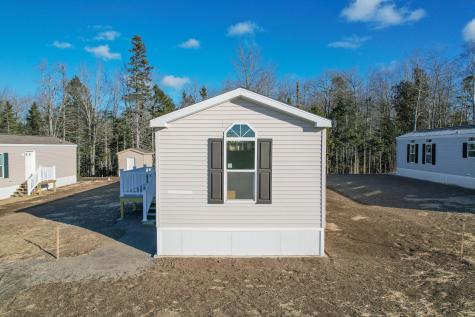 8 Goose Neck Road Hancock ME 04640