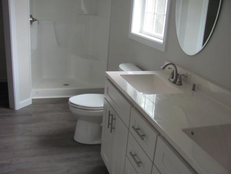 9 Wyatts Way Oxford ME 04270