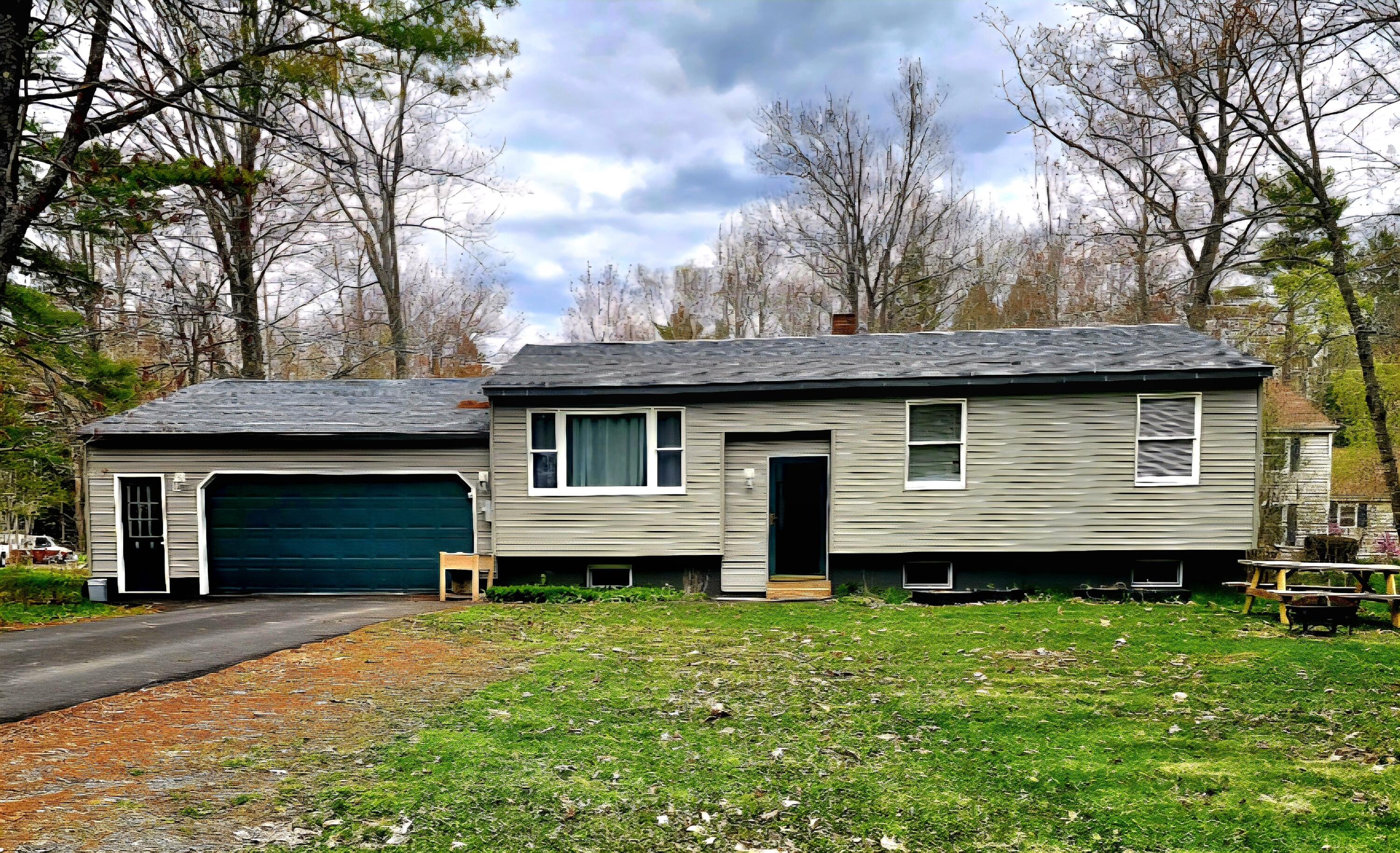 20 Ruth Avenue Hampden ME 04444