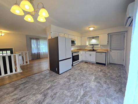 20 Ruth Avenue Hampden ME 04444