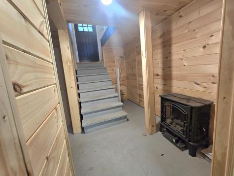 20 Ruth Avenue Hampden ME 04444