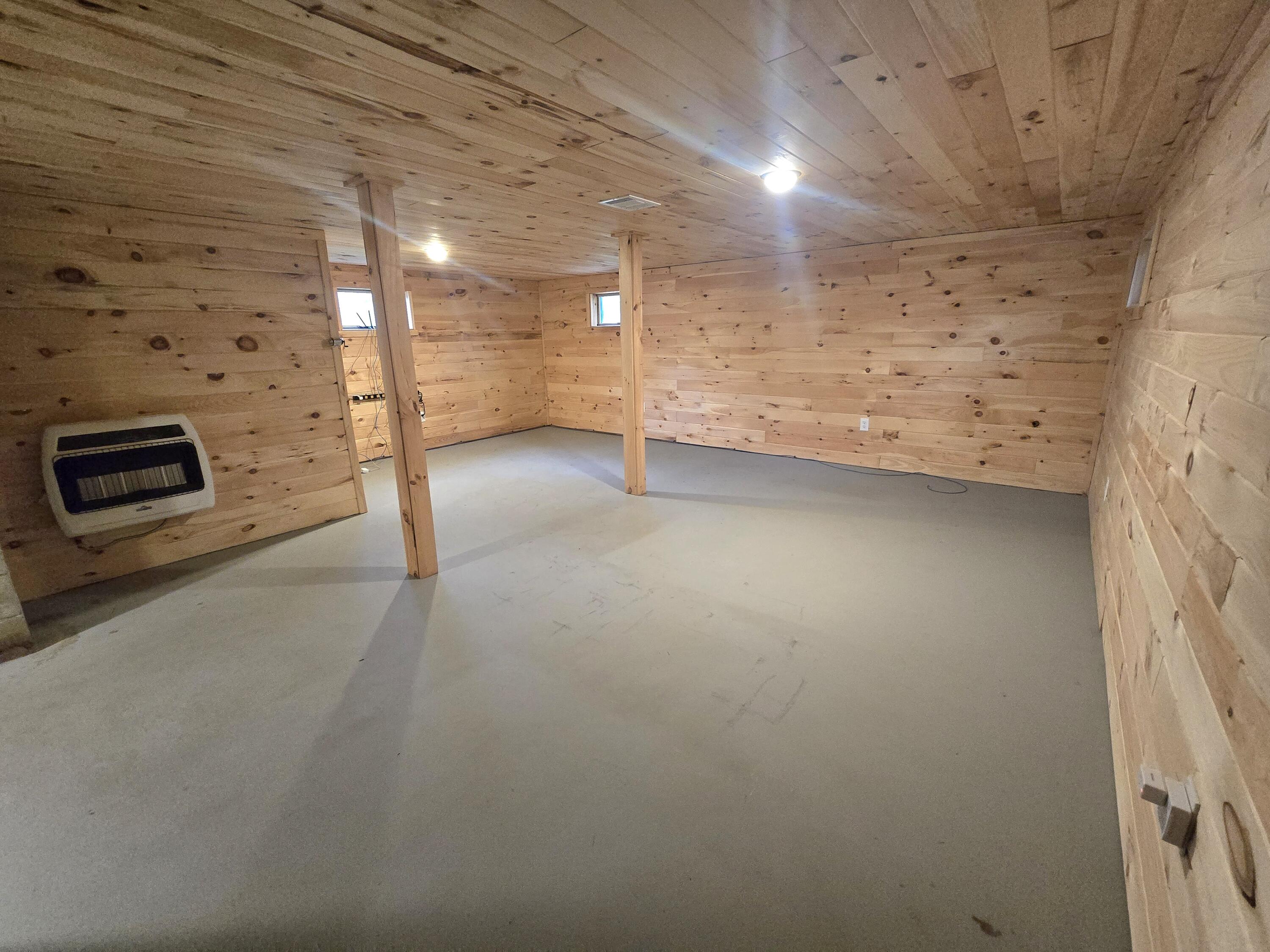 20 Ruth Avenue Hampden ME 04444