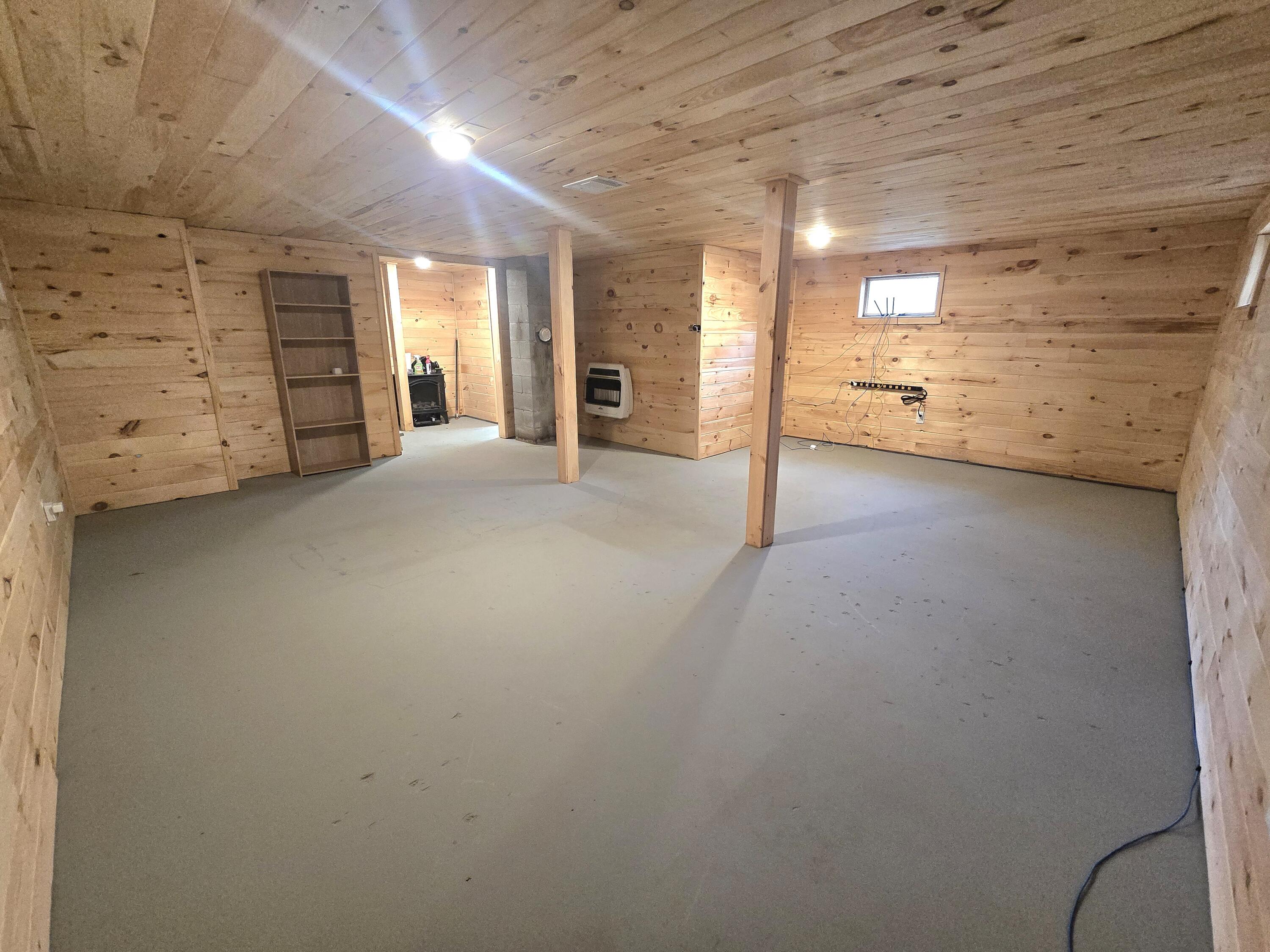 20 Ruth Avenue Hampden ME 04444