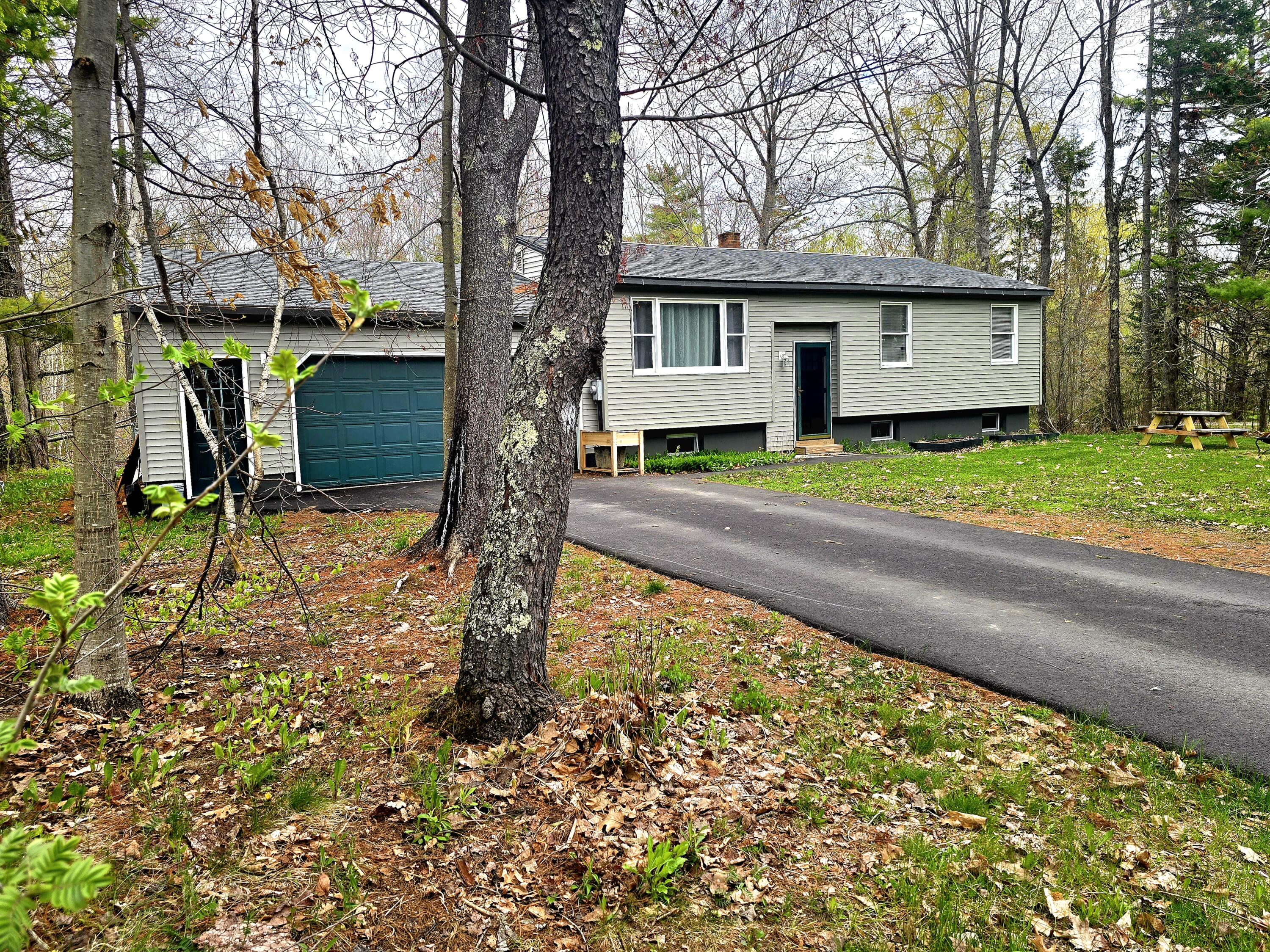 20 Ruth Avenue Hampden ME 04444