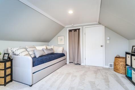 132 Rogers Road Kittery ME 03904