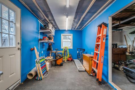 132 Rogers Road Kittery ME 03904