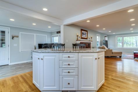 132 Rogers Road Kittery ME 03904