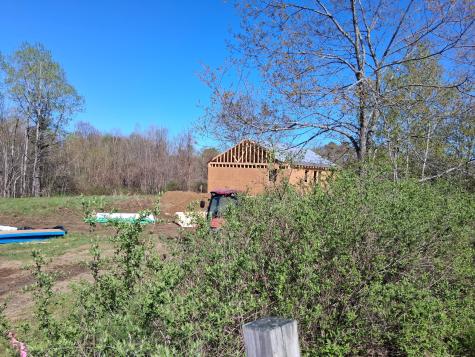 1122 Post Road Bowdoinham ME 04008