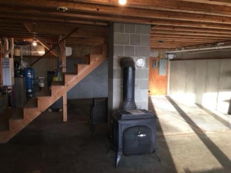 201 Grand View Drive Dixfield ME 04224