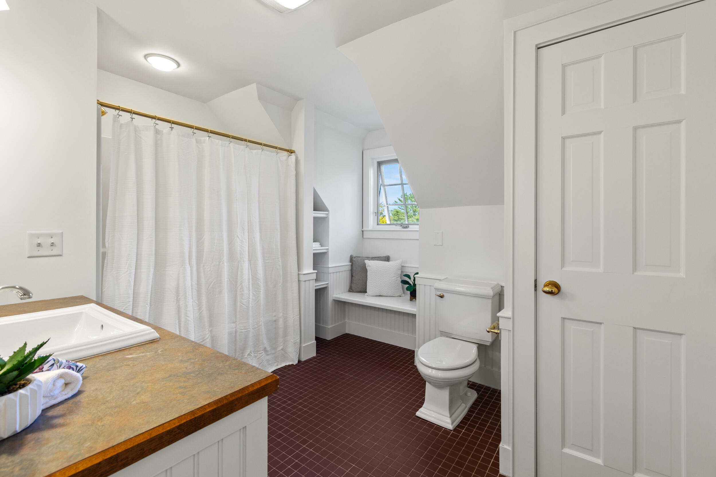 25 Meadowbrook Lane Yarmouth ME 04096