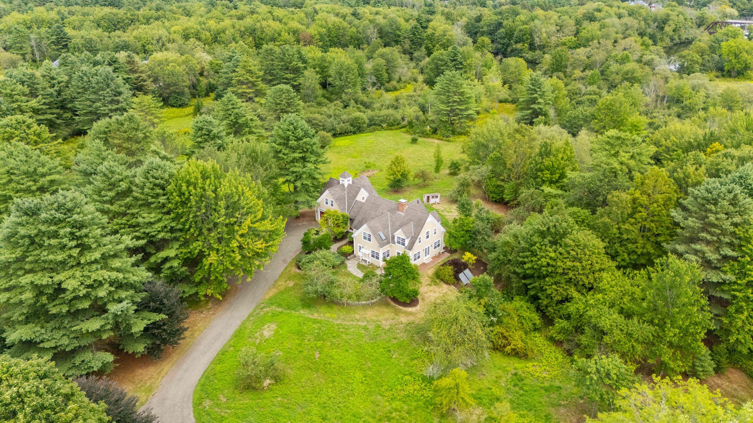 25 Meadowbrook Lane Yarmouth ME 04096