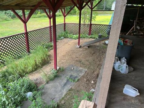 7 Thomas Road Sangerville ME 04479