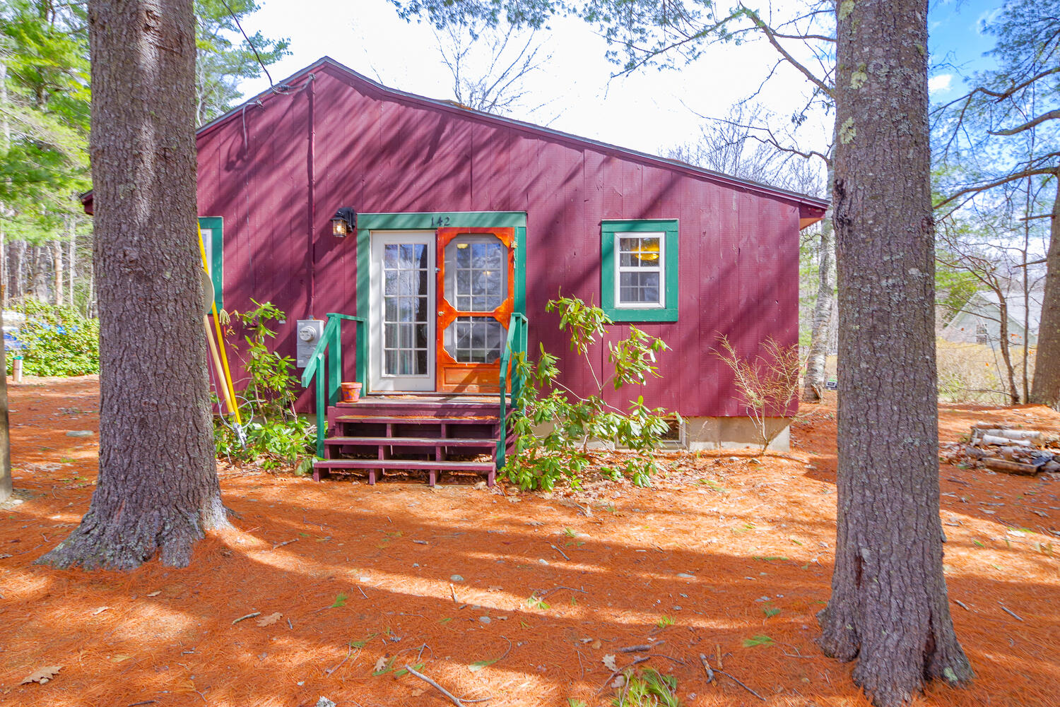 142 Roberts Shore Road Liberty ME 04949