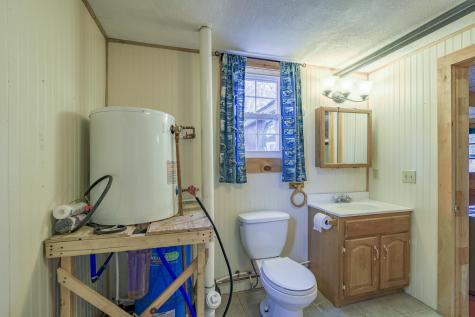 142 Roberts Shore Road Liberty ME 04949