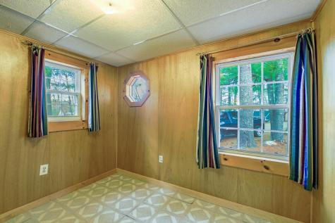 142 Roberts Shore Road Liberty ME 04949
