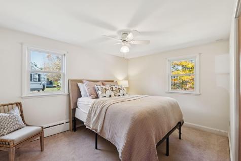 8 Pinewood Drive Cumberland ME 04021