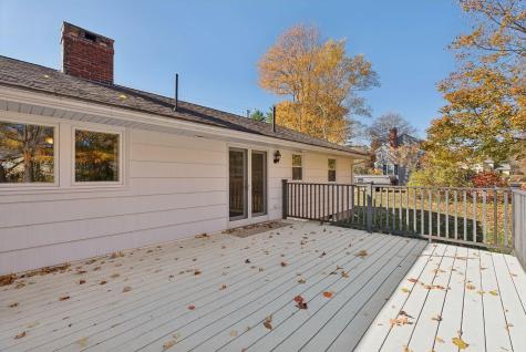 8 Pinewood Drive Cumberland ME 04021