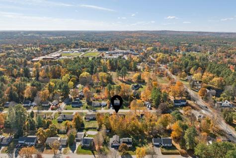 8 Pinewood Drive Cumberland ME 04021