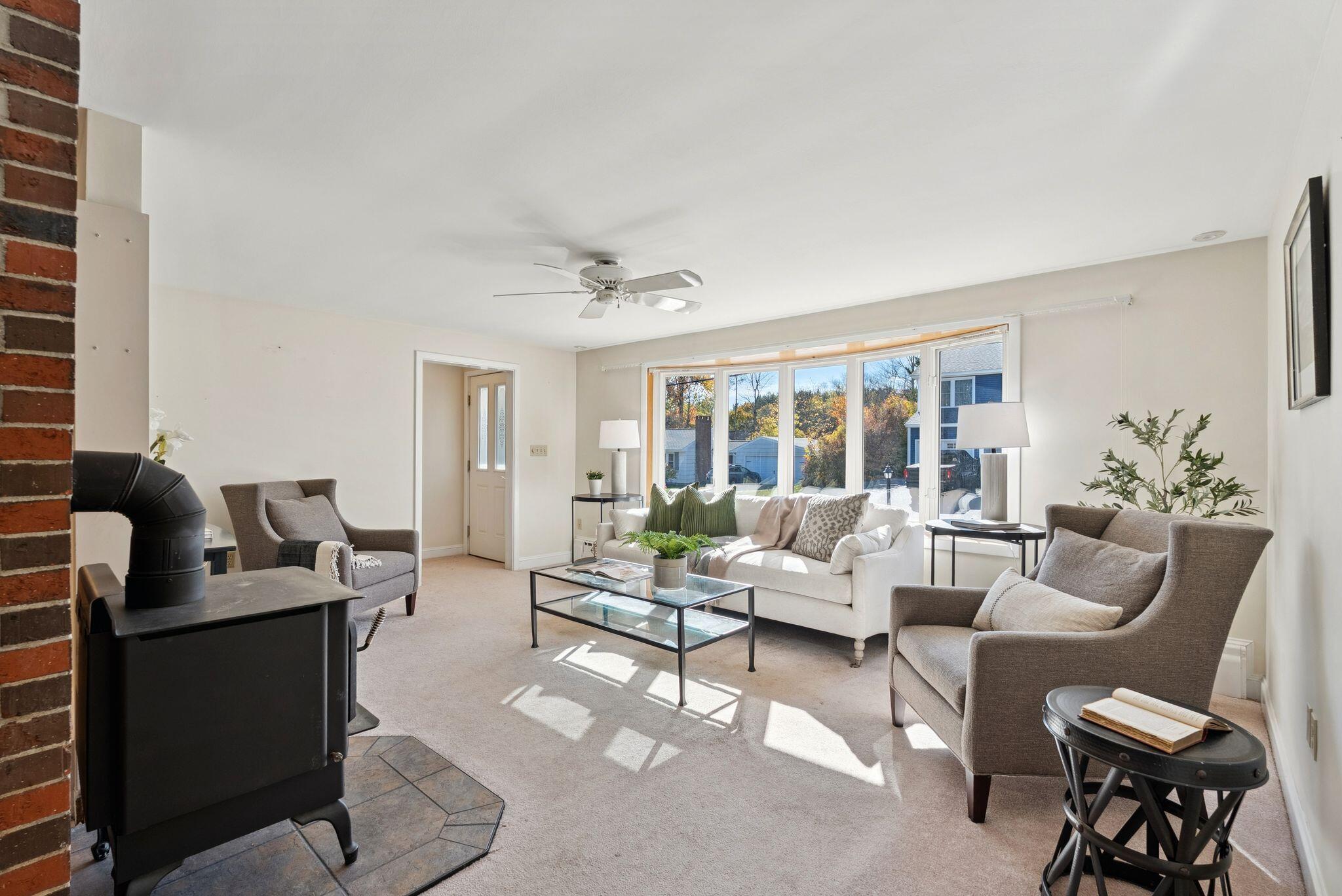 8 Pinewood Drive Cumberland ME 04021