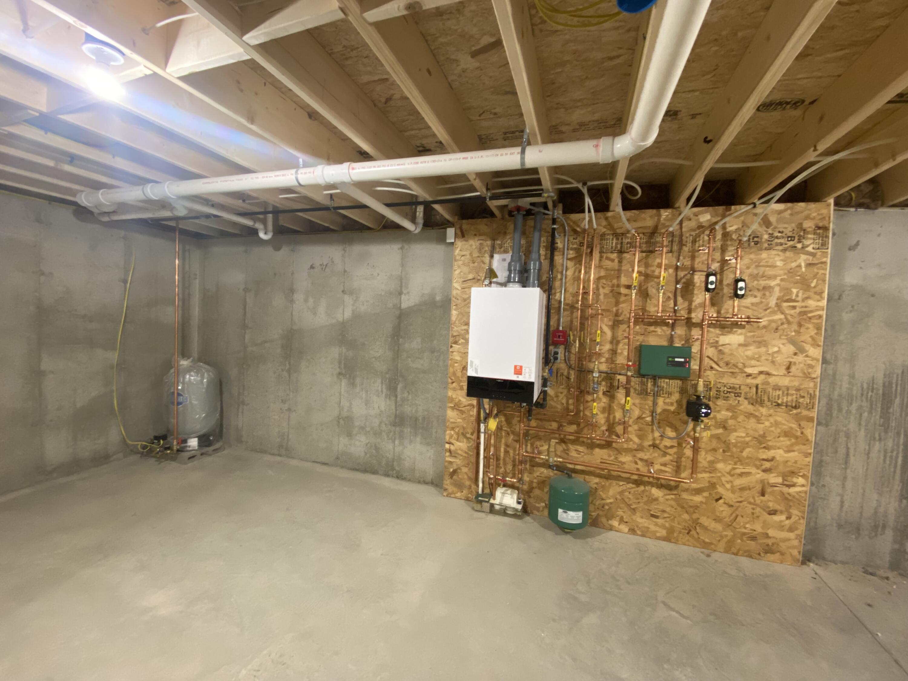 11 Marston Road Baldwin ME 04091