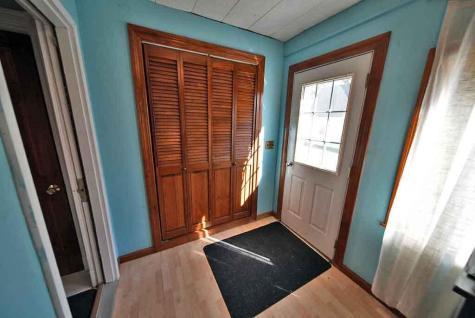 19 Smyrna Street Houlton ME 04730