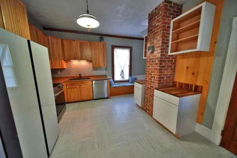 19 Smyrna Street Houlton ME 04730