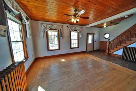 19 Smyrna Street Houlton ME 04730