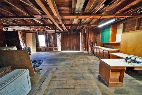 19 Smyrna Street Houlton ME 04730