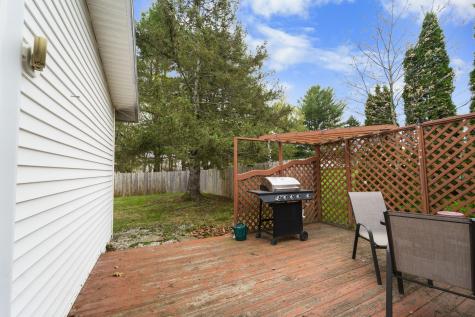 42 Sugarloaf Lane Bangor ME 04401
